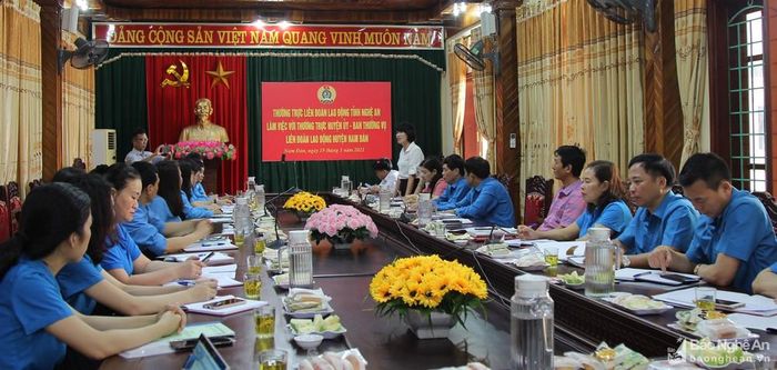 Toàn cảnh buổi làm việc. Ảnh: D.T