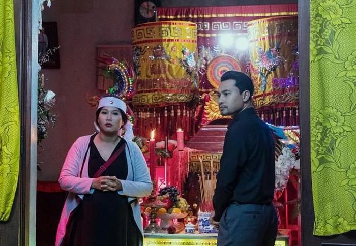 Cảnh trong phim "Đêm tối rực rỡ"