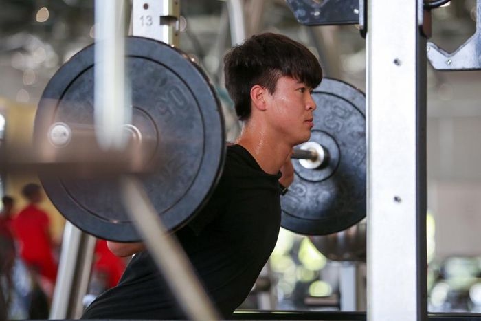  Duy Mạnh dành cả năm trời trong phòng tập để tìm lại đỉnh cao sau chấn thương kinh hoàng đầu năm ngoái. Ảnh: Thế Anh. 