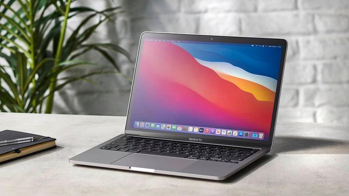 MacBook M1. (Ảnh: Phil Barker | Future)