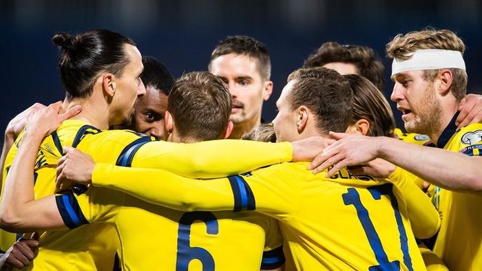 Dù đã ở tuổi U40 nhưng Ibrahimovic vẫn tạo sức ảnh hưởng đến lối chơi của Thụy Điển