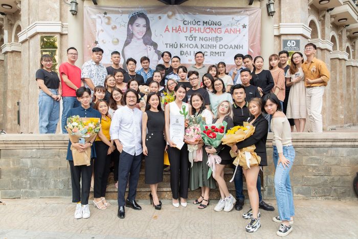  Với thành tích học tập tốt, nền tảng kiến thức rộng, người hâm mộ hy vọng Á hậu Phương Anh sẽ giành được thứ hạng cao trong cuộc thi Miss International 2021 tại Nhật Bản vào tháng 10. 