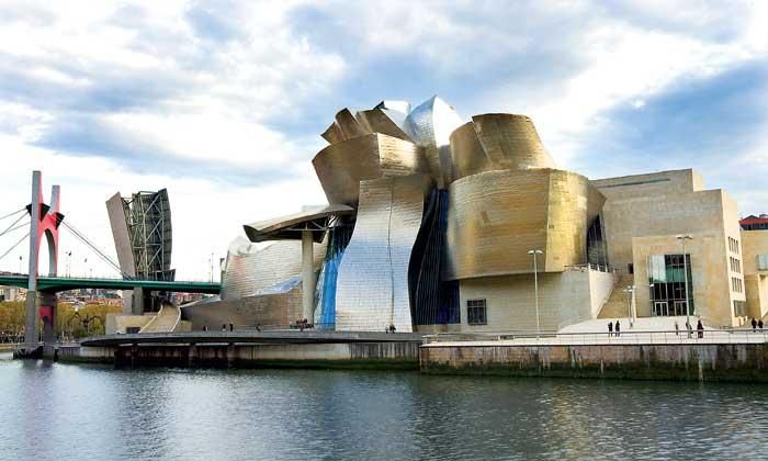 Guggenheim, Bilbao (Tây Ban Nha)