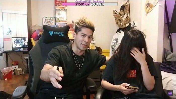 Sau khi bị khóa kênh, nam streamer liên tục thanh minh mình không hề tát mà chỉ to tiếng với bạn gái. Ảnh: Dexerto.