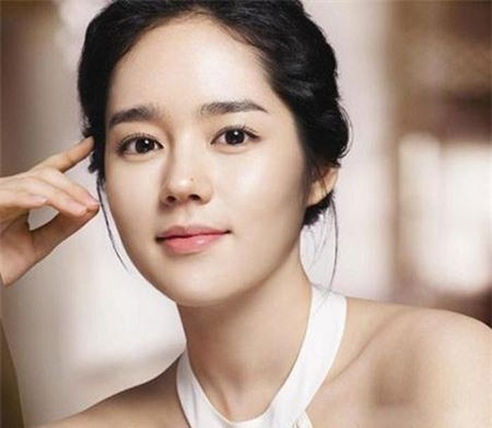 Loại bỏ mụn đầu đen là cách để bạn có một làn da sáng, khỏe.