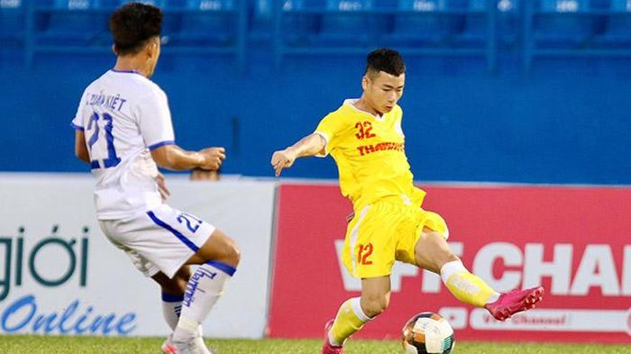 Hà Nội FC lấy lại hình ảnh ứng viên vô địch giải khi dẫn đầu bảng B sau 2 lượt. Ảnh: Khả Hòa
