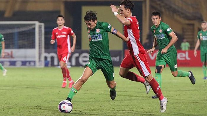 Matsui từng dự World Cup nhưng đã qua thời đỉnh cao khoảng chục năm trước và giờ, V-League quá khắc nghiệt cho cầu thủ 40 tuổi. Ảnh: SGFC