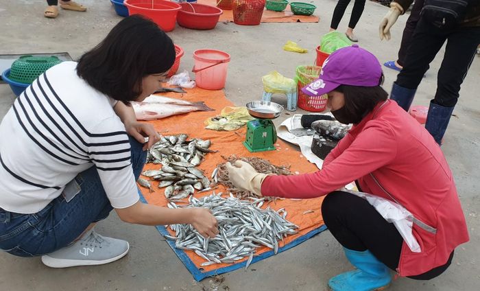 Người bán hàng trên đảo không quen nói thách