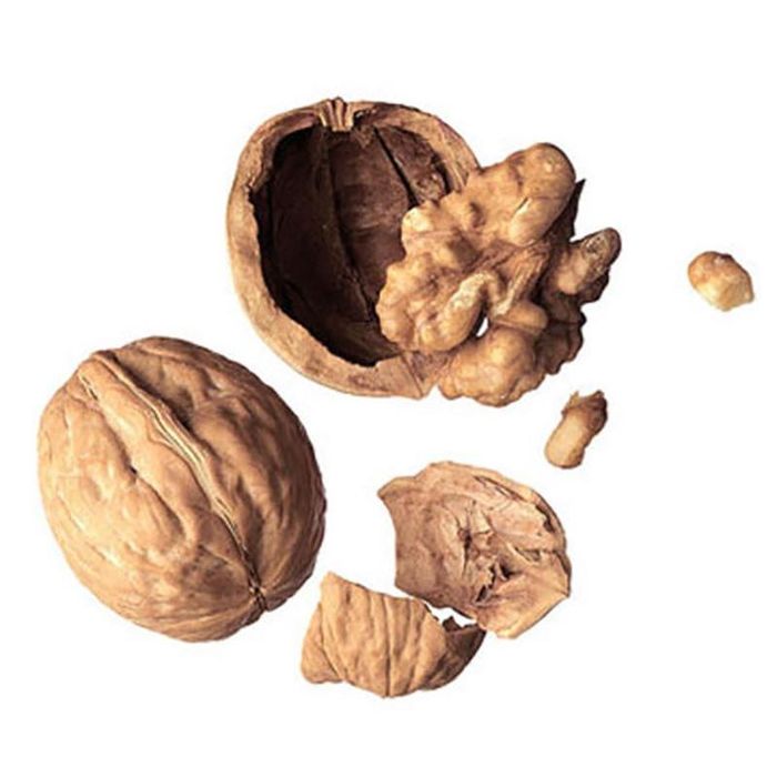 Óc chó chứa nhiều acid béo omega 3 nhất trong các loại hạt, giúp giảm choresterol, cảm thiện tâm trạng và chống ung thư, chúng có thể giúp bảo vệ da khỏi bị cháy nắng.