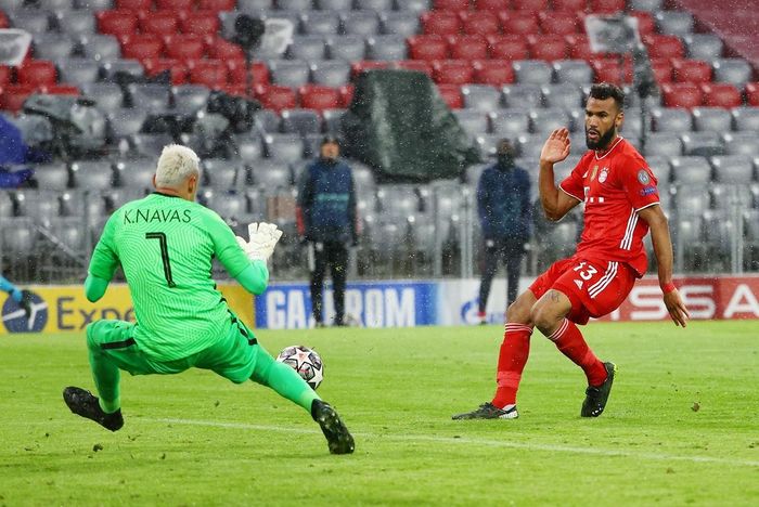 PSG sẽ không thể hưởng niềm vui nếu không có màn trình diễn xuất sắc của Keylor Navas trong khung gỗ. Cựu thủ môn Real Madrid chứng tỏ đẳng cấp với 11 pha cứu thua. Anh chỉ bất lực trước 2 tình huống đánh đầu khó của hàng công đội chủ nhà.