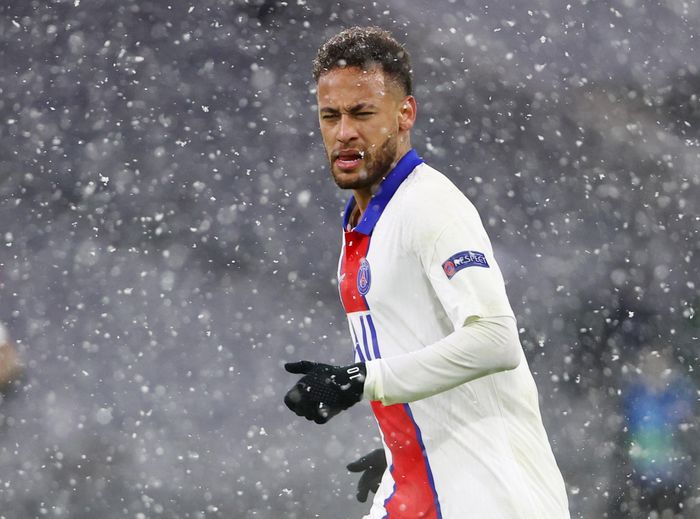  Neymar cũng xứng đáng nhận lời khen khi anh lập cú đúp kiến tạo. Kể từ mùa 2013/14, Neymar đã có 26 pha kiến tạo, thành tích không cầu thủ nào ở Champions League có thể chạm đến.