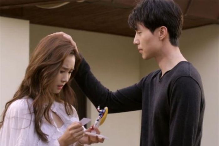 Tin nhắn đã "seen" nhưng lại không trả lời. Không có chàng trai nào bận tới mức không có đủ 10s để trả lời tin nhắn của người mình thích.