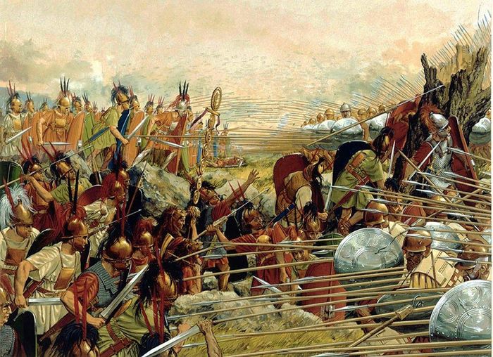 Trong tình thế này, phalanx trở nên rất dễ tiêu diệt bởi những đơn vị cơ động hơn. Điển hình như trông trận Pydna, các binh sĩ legion La Mã với kiếm ngắn và cách di chuyển linh hoạt đã né được các cây giáo giáo dài của quân Macedonia và phá tan đội hình phalanx của kẻ thủ.