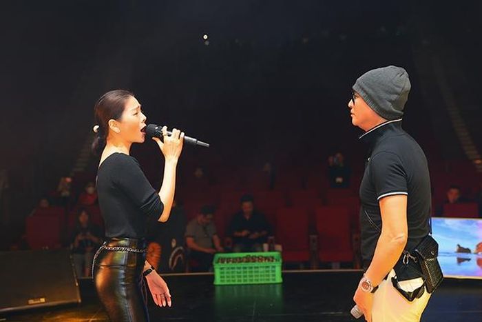 Lệ Quyên và ca sĩ Nguyễn Hưng.