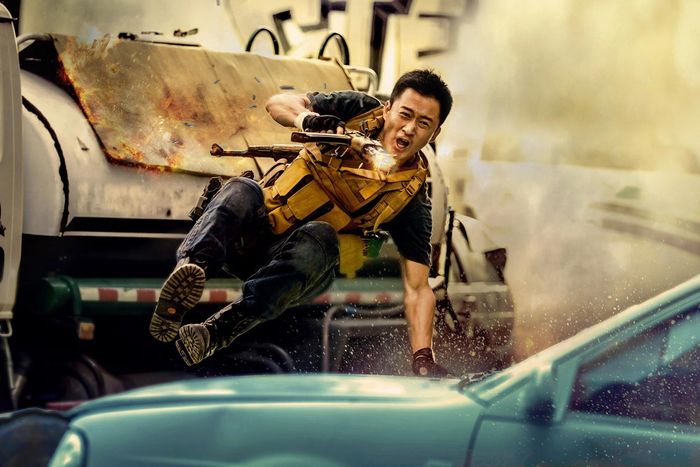 Chiến Lang 2 bùng nổ phòng vé Trung Quốc nhưng khó gây ấn tượng với khán giả nước ngoài.