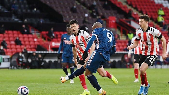 Lacazette mở tỷ số cho Arsenal