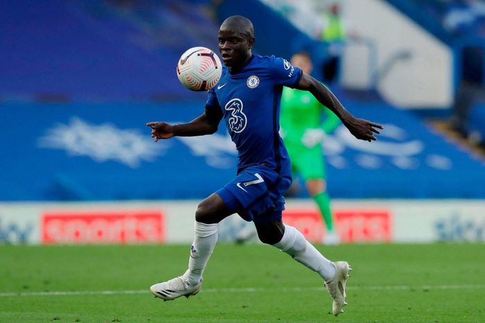 Inter quyết lấy Kante