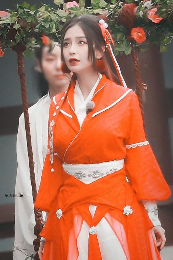 Angelababy quay Keep Running tại Vô Tích.