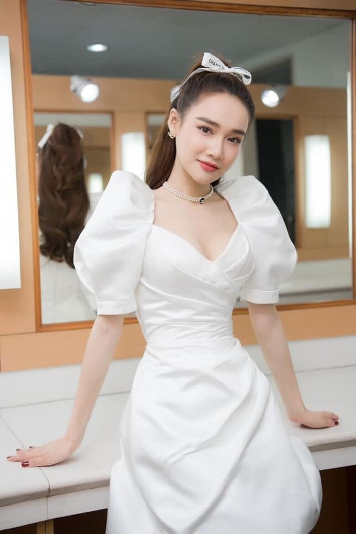 Hay các kiểu đồ vai độn bềnh bồng tựa như mây.