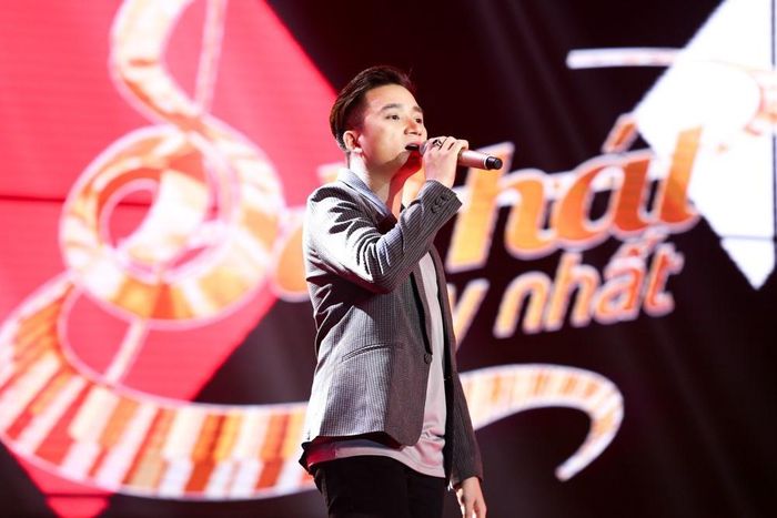 2016 cũng là năm Phan Mạnh Quỳnh tham gia Sing My Song và gây ấn tượng với giới chuyên môn về khả năng sáng tác. Ca khúc của anh thường hướng đến chủ đề xã hội, ca từ nhiều ý nghĩa, sâu sắc. Chương trình cũng là nơi anh cho ra mắt Có chàng trai viết lên cây, Hồi ức. Tiết lộ với khán giả, Phan Mạnh Quỳnh cho biết anh học nhạc lý ở nhà thờ và tập sáng tác từ năm lớp 9.