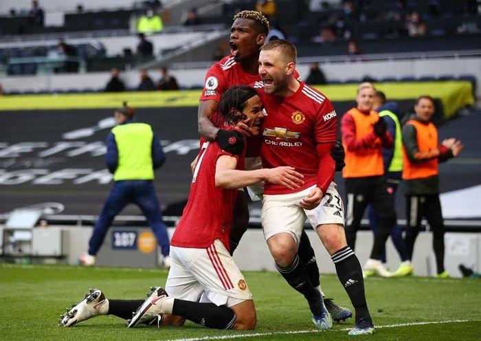Nếu đánh bại Burnley, M.U sẽ thu hẹp khoảng cách xuống còn 8 điểm với Man City