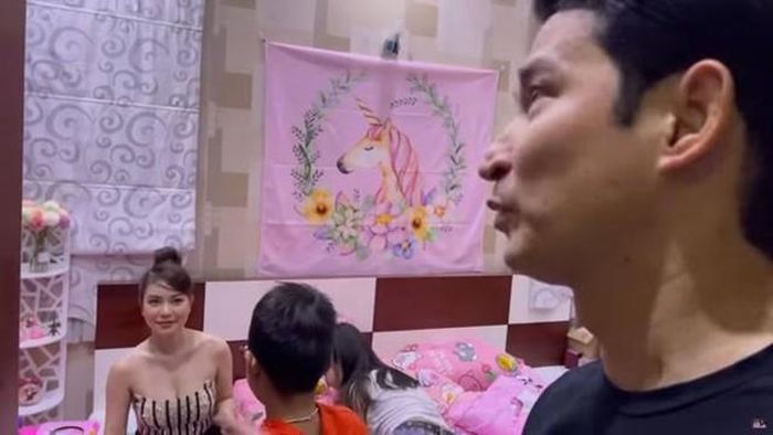 Tầng 2 và tầng 3 là khu vực phòng ngủ của gia đình Mạc Văn Khoa.