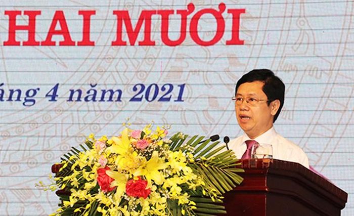  Chủ tịch HĐND tỉnh Nguyễn Xuân Sơn đề nghị tại buổi họp.