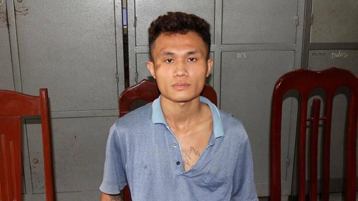 Trần Văn Long bị bắt giữ. Ảnh: Báo Hà Nam.
