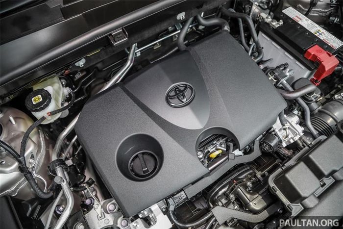 Đi kèm hộp số vô cấp CVT Direct Shift và hệ dẫn động cầu trước, chiếc SUV này có thể tăng tốc 0-100 km/h trong 9,7 giây, vận tốc tối đa 190 km/h.