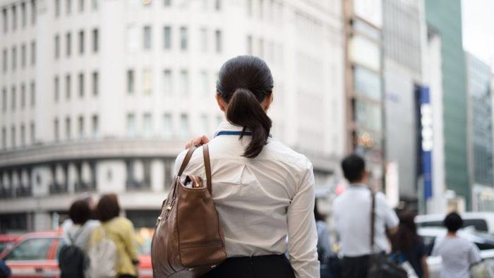  Nhiều phụ nữ Nhật không dám đấu tranh vì sợ rước họa vào thân. Ảnh: Financial Times. 