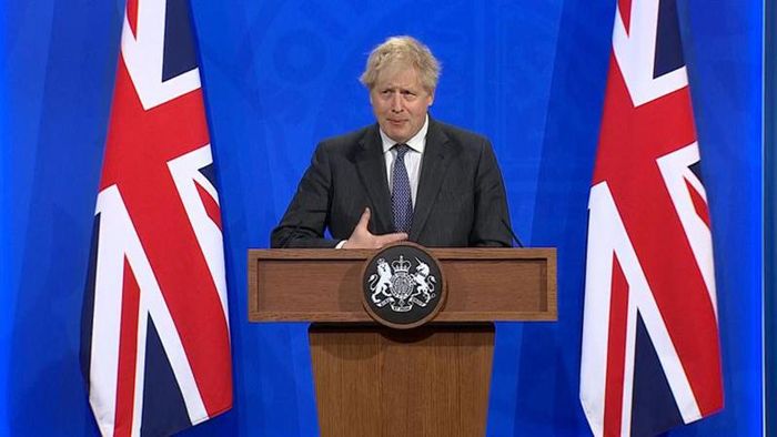 Thủ tướng Anh, ông Boris Johnson, coi Super League là "lố bịch" và tuyên bố sẽ làm mọi cách để ngăn nó hình thành