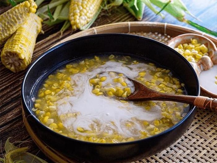 Các bước làm chè bắp đậu xanh đơn giản mà ngon bất bại (Ảnh minh họa)