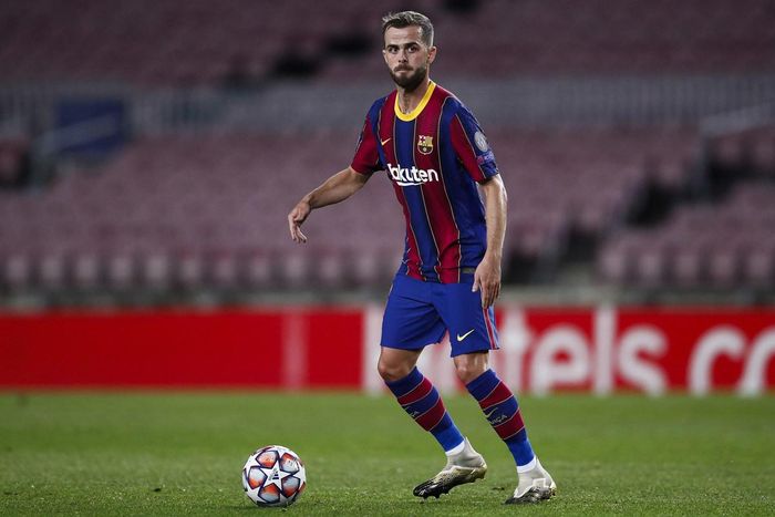 MU lên kế hoạch giải cứu Pjanic