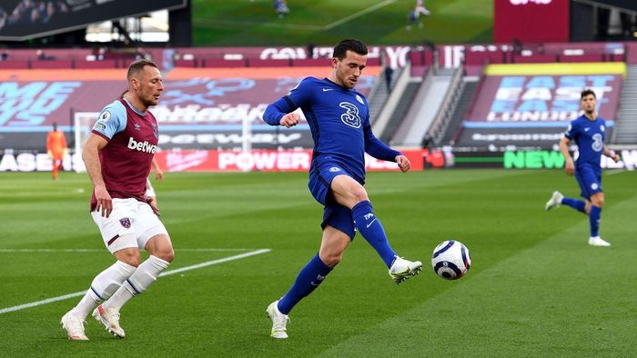 West Ham thi đấu khó chịu