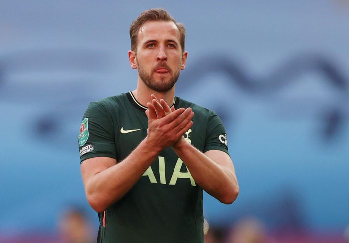  Tottenham đối mặt với viễn cảnh phải chia tay Kane sau mùa giải đáng thất vọng. Ảnh: Reuters. 