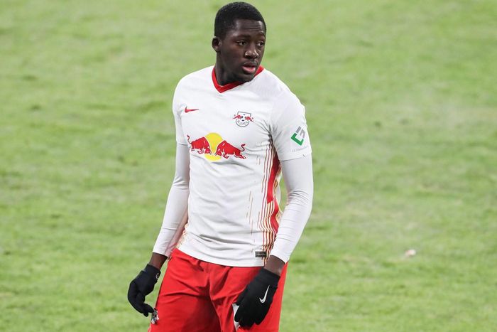 Liverpool sắp có Konate