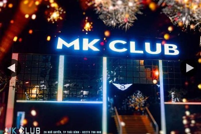 Câu lạc bộ MK trước giờ bị đột kích
