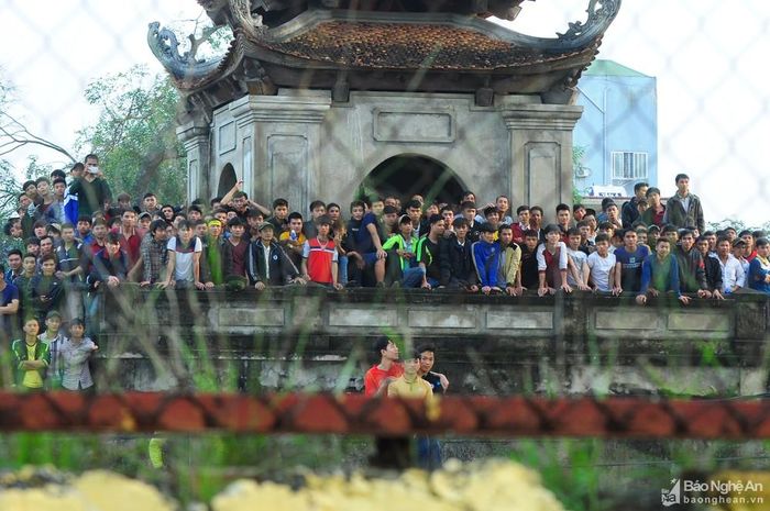 Người hâm mộ xứ Nghệ đã thất vọng vì đội bóng trong một khoảng thời gian dài. Ảnh: TK