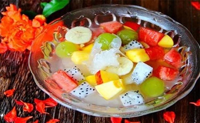 Chè hoa quả: giải pháp giúp bạn cân bằng cuộc sống và thanh mát cơ thể.