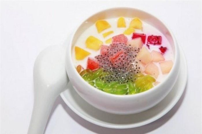 Chè Thái: sự giao lưu văn hóa độc đáo này thật khó để bỏ qua với những tín đồ mê ẩm thực đường phố