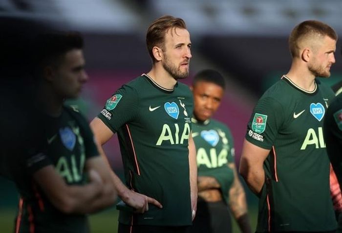 Trận thua này có thể đặt dấu chấm hết cho tương lai của Harry Kane và Son ở Tottenham. Kane đã 27 tuổi và khó chờ đợi lâu hơn để vô địch cùng Tottenham. Suốt 6 năm cống hiến cho đội một của "Gà trống", Kane vươn mình trở thành tiền đạo hàng đầu thế giới, nhưng không thể đặt tay vào chiếc cúp nào. 
