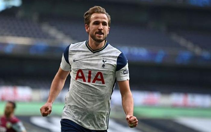 Kane được cho muốn rời khỏi Tottenham và đã hỏi về cuộc sống ở MU