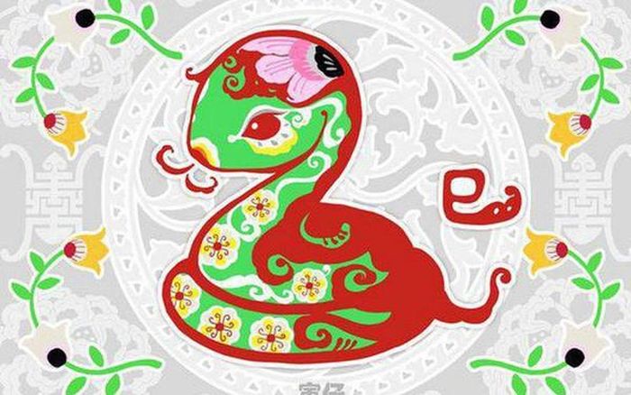 Bản thân tuổi Tỵ rất hay nghi ngờ cảnh giác, luôn biết bảo vệ mình. Tuy nhiên đôi khi vẫn không tránh khỏi những rắc rối trong cuộc sống và công việc.