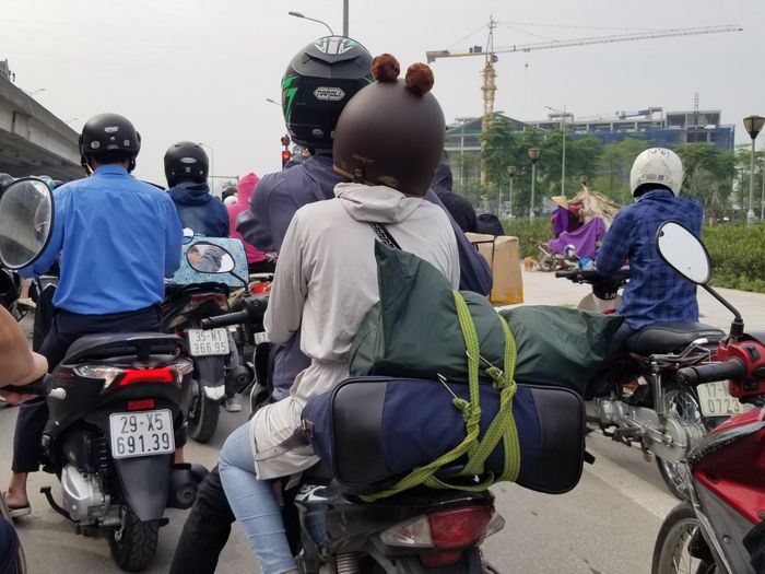 Rất nhiều người dân vẫn tiếp tục về quê nghỉ lễ vào sáng nay.