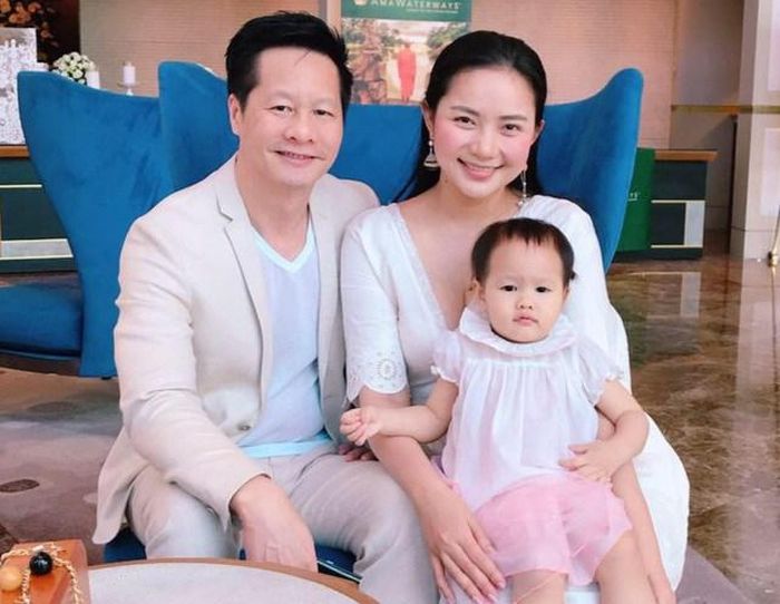 Ngoài ra, Phan Như Thảo cho biết vẫn sẽ tiếp tục dùng mạng xã hội để nói lên quan điểm, bảo vệ gia đình nếu như tiếp tục xuất hiện những lời đồn thất thiệt.