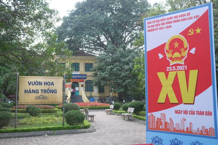 Cuộc bầu cử đại biểu Quốc hội khóa XV và đại biểu HĐND các cấp nhiệm kỳ 2021-2026 là lần thứ ba được tổ chức cùng một ngày trên phạm vi cả nước. Ảnh: VGP/Quang Hiếu