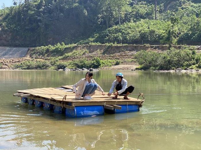 Vào tháng 4/2021, Hoa hậu Đỗ Hà đã bắt đầu hành trình nhân ái của mình bằng việc đi khảo sát các địa phương khó khăn để tìm phương án thực hiện dự án.