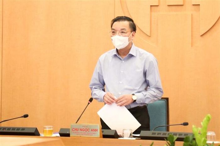 Chủ tịch UBND TP Hà Nội Chu Ngọc Anh phát biểu tại cuộc họp