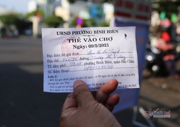 Trên thẻ được in sẵn ngày để nhận diện