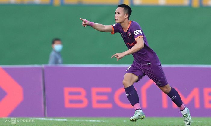 Tân binh Tô Văn Vũ ( Bình Dương) lần đầu lên tuyển Việt Nam